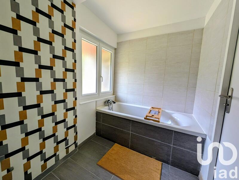 Maison - 146 m² - 5 pièces