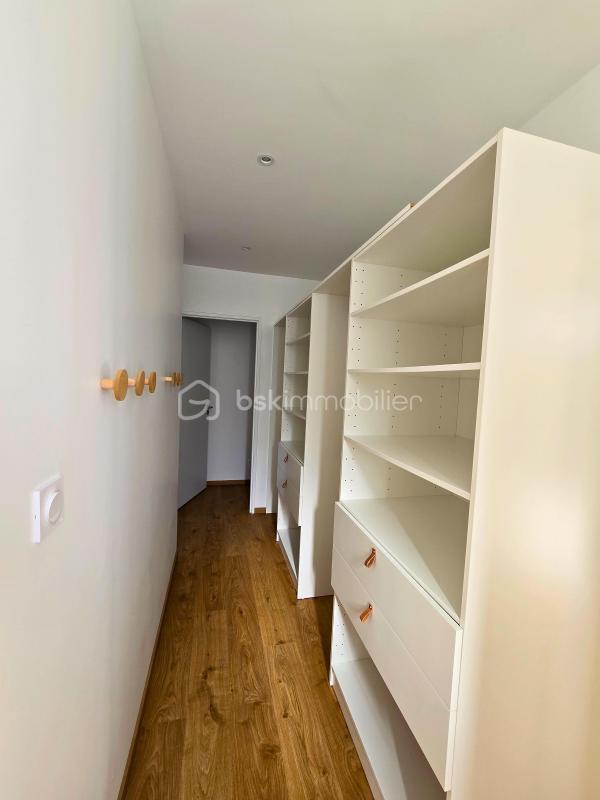 Maison - 121 m² - 5 pièces