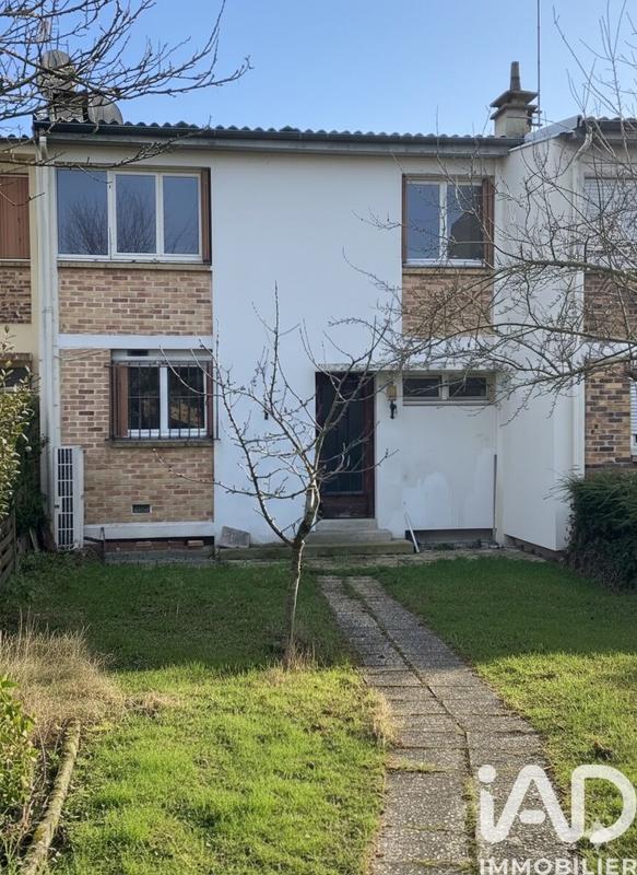 Maison - 97 m² - 5 pièces