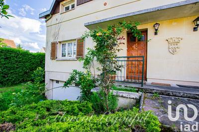 Maison - 162 m² - 6 pièces