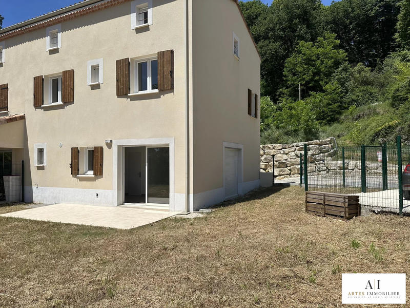 Villa - 108 m² - 6 pièces