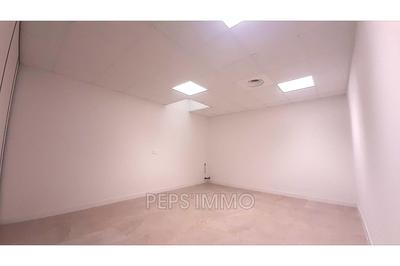 Local commercial - 19 m²