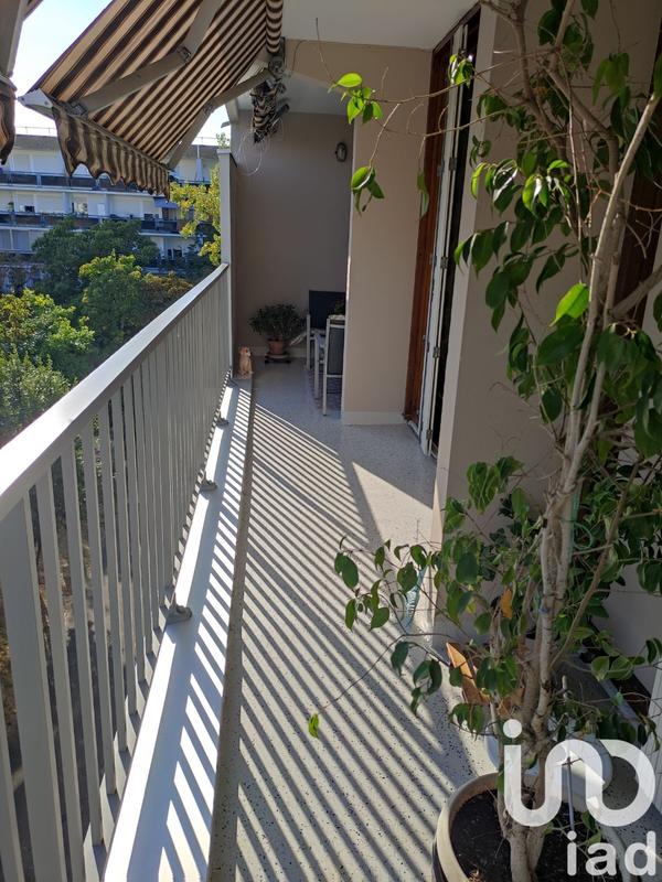 Appartement - 90 m² - 5 pièces