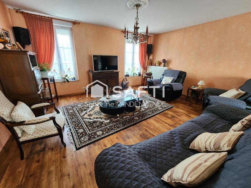 Maison - 260 m² - 10 pièces