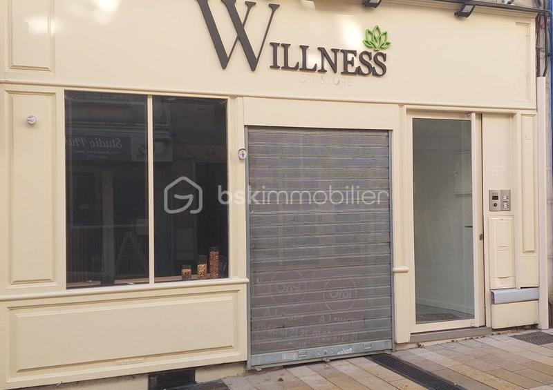 Local commercial - 49 m² - 3 pièces