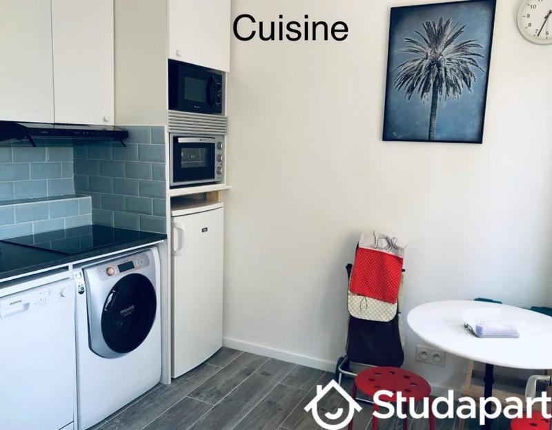 Chambre - 9 m² - 1 pièce