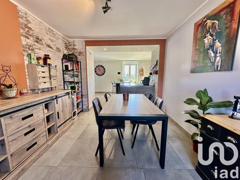 Maison - 111 m² - 5 pièces