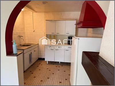 Maison - 90 m² - 5 pièces