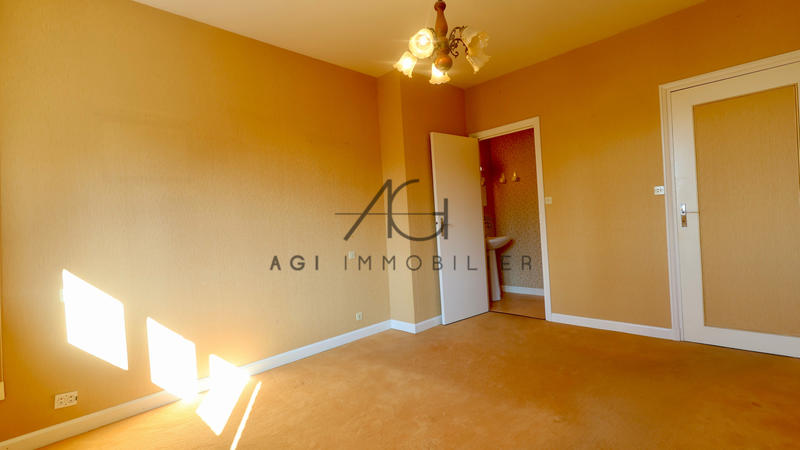 Maison - 147 m² - 5 pièces