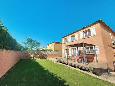 Villa - 132 m² - 6 pièces