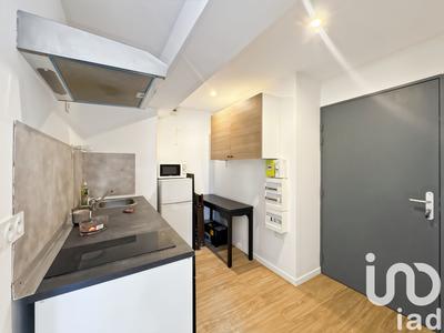 Studio - 25 m² - 1 pièce