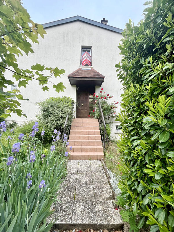 Maison - 128 m² - 6 pièces