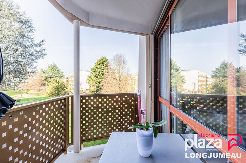 Appartement - 77 m² - 4 pièces