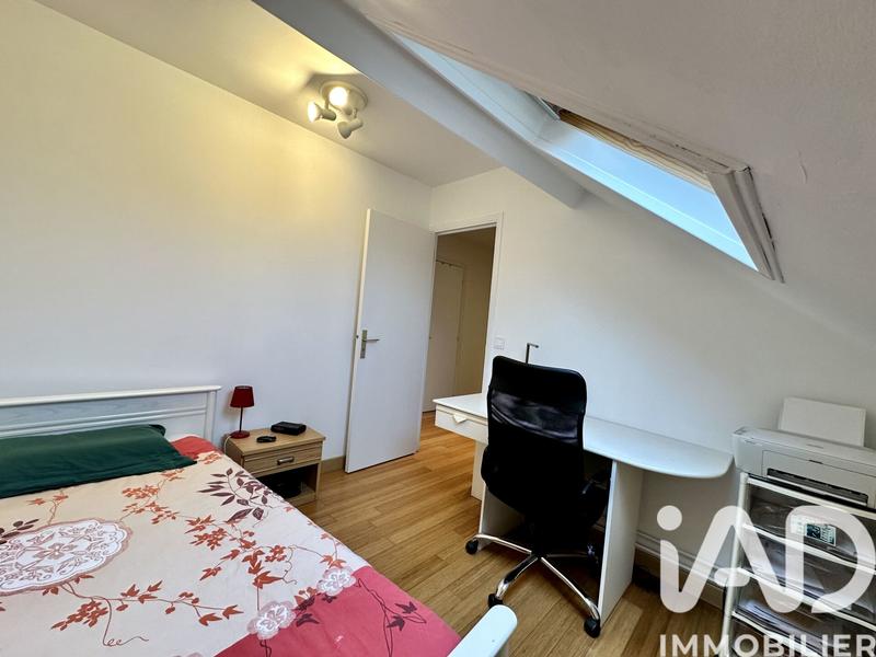 Maison - 95 m² - 5 pièces