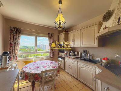 Appartement - 101 m² - 5 pièces