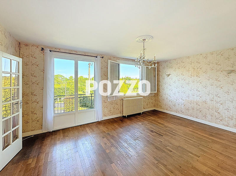 Maison - 95 m² - 5 pièces