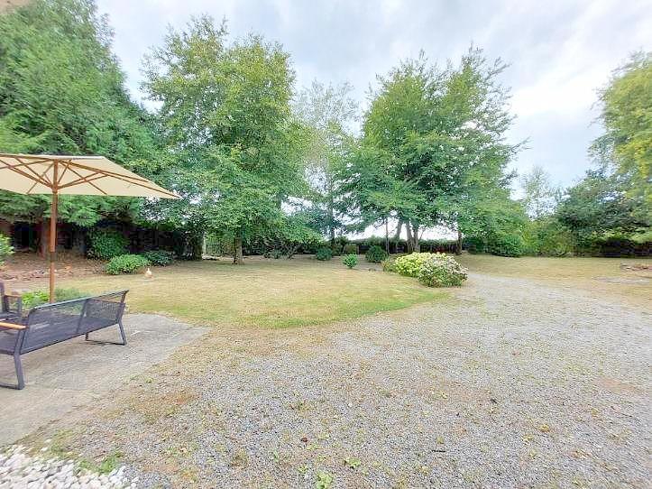 Maison - 102 m² - 4 pièces