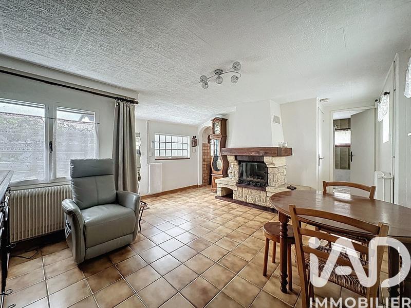 Maison - 64 m² - 4 pièces