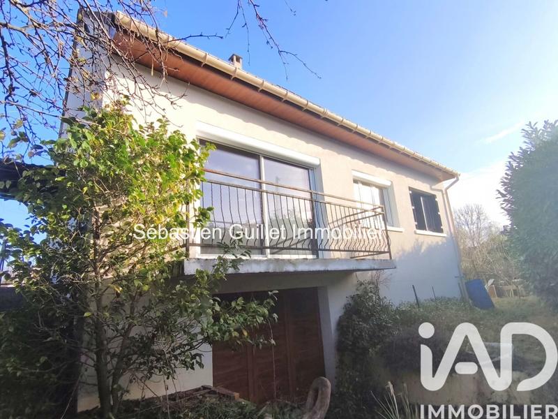 Maison - 99 m² - 6 pièces