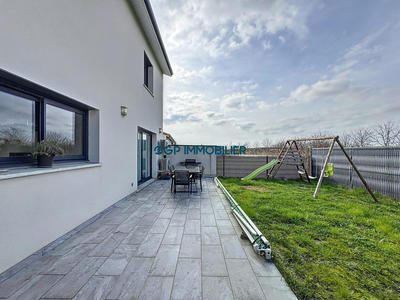 Maison - 118 m² - 4 pièces