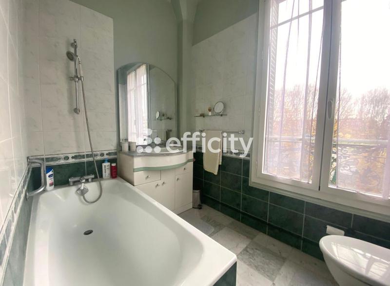 Maison - 127 m² - 5 pièces