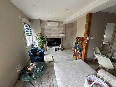 Immeuble - 110 m² - 6 pièces