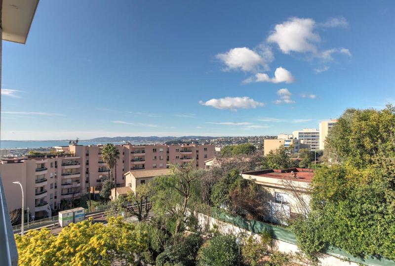 Appartement - 160 m² - 5 pièces