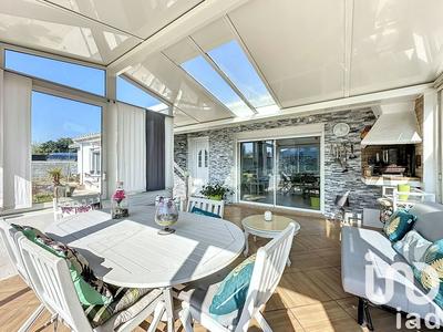 Maison - 140 m² - 6 pièces