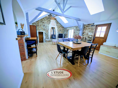 Maison - 95 m² - 4 pièces