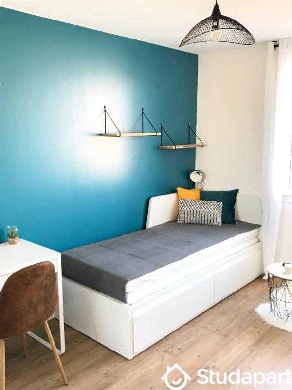 Chambre - 10 m² - 1 pièce