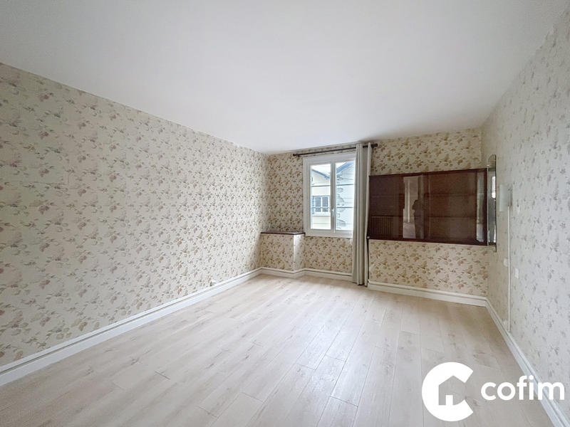 Maison - 165 m² - 6 pièces