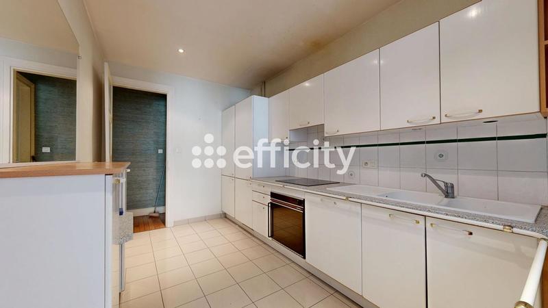 Appartement bourgeois - 110 m² - 4 pièces