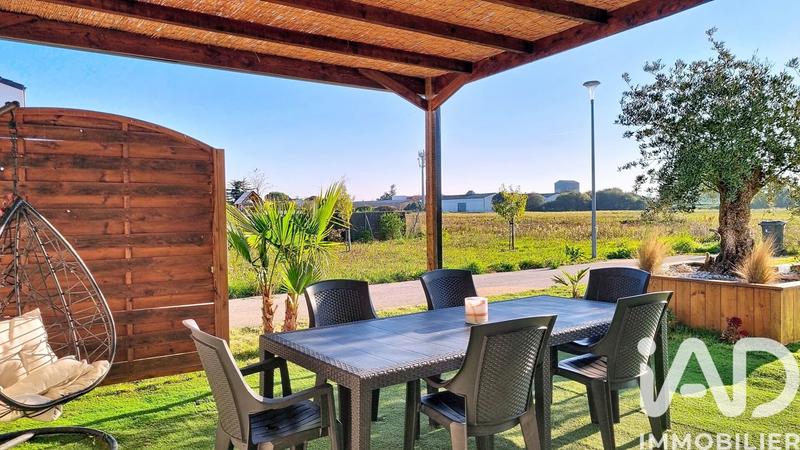 Maison - 99 m² - 4 pièces