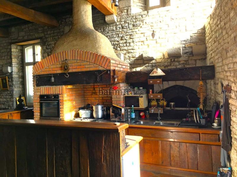 Maison - 290 m² - 10 pièces