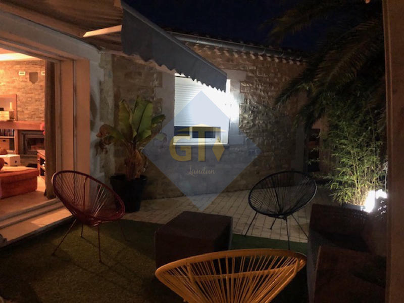 Villa - 162 m² - 6 pièces