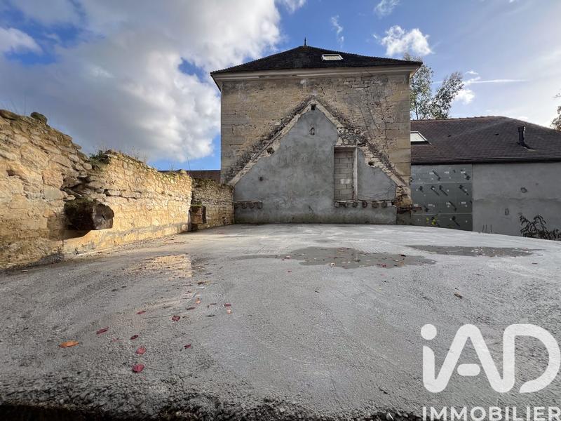 Maison - 120 m² - 1 pièce