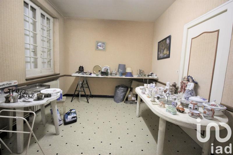 Maison - 246 m² - 8 pièces