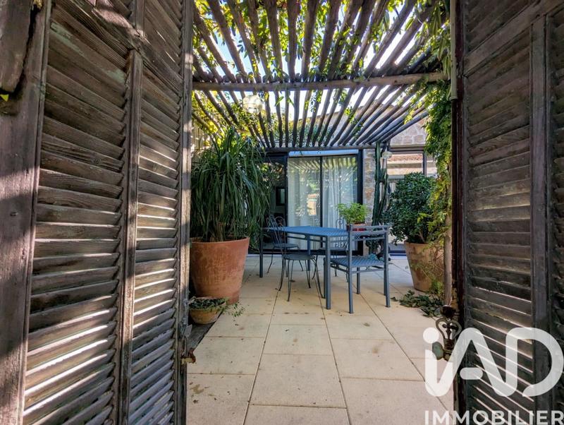 Maison - 98 m² - 4 pièces