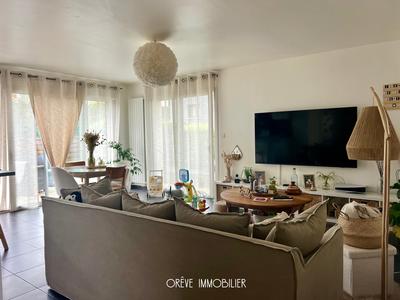 Maison - 104 m² - 6 pièces