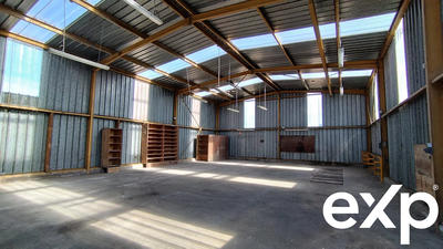 Entrepôt - 4 600 m²