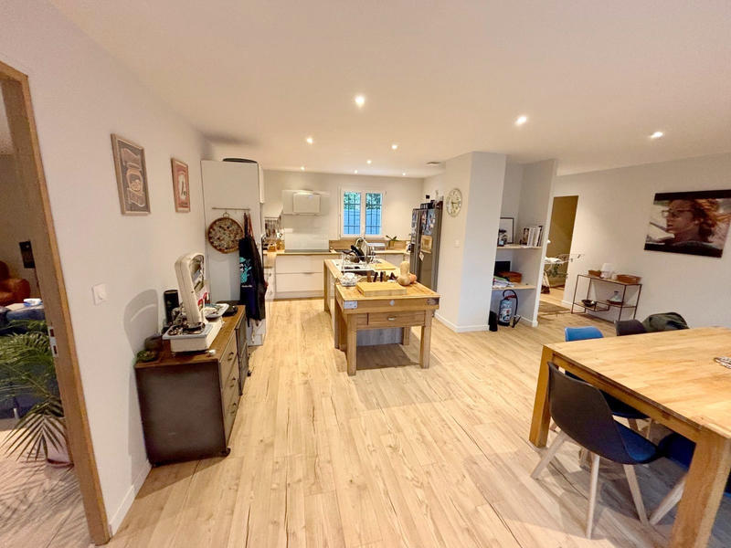 Villa - 140 m² - 4 pièces