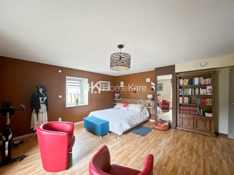 Maison - 190 m² - 7 pièces