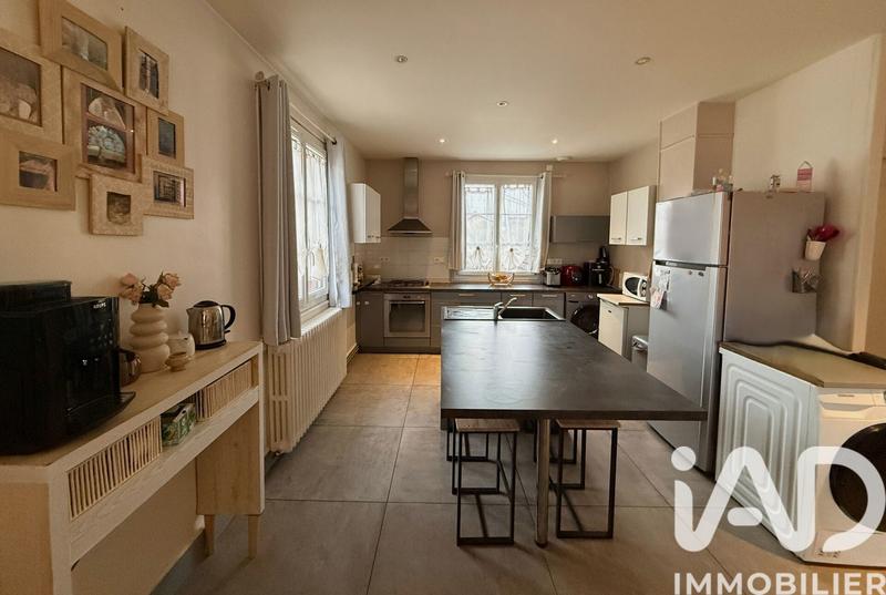 Appartement - 98 m² - 3 pièces