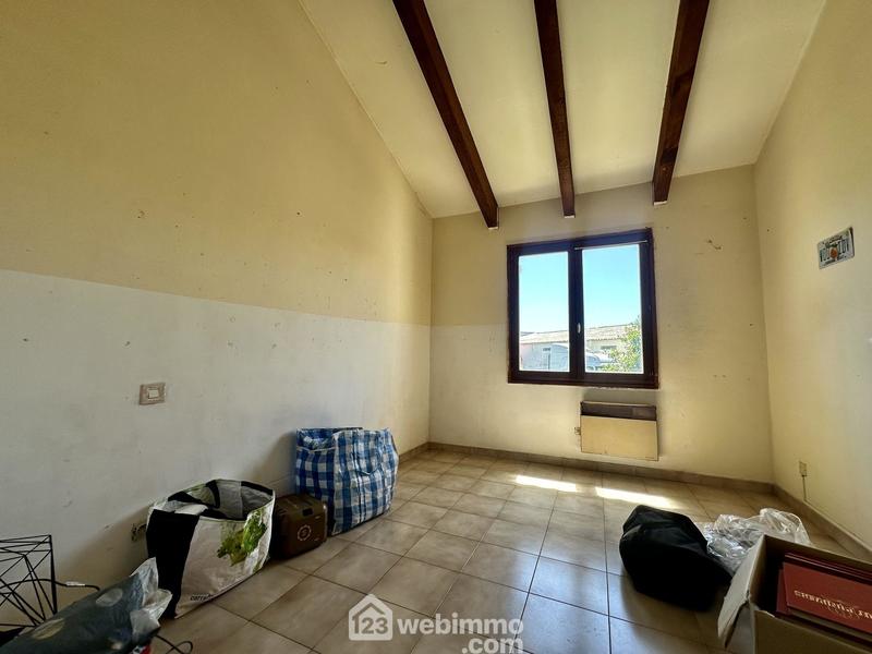 Maison - 96 m² - 4 pièces