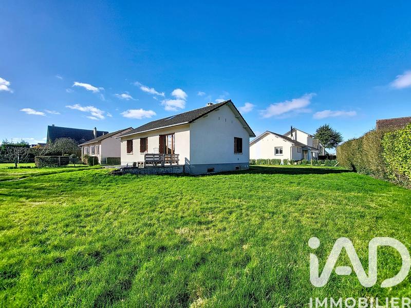 Maison - 98 m² - 5 pièces