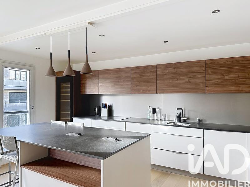 Appartement - 84 m² - 4 pièces