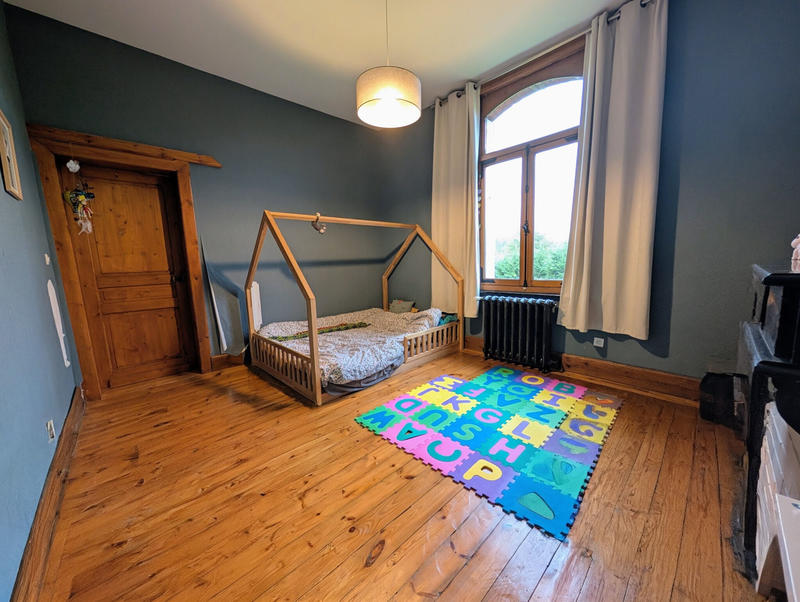 Maison - 300 m² - 11 pièces