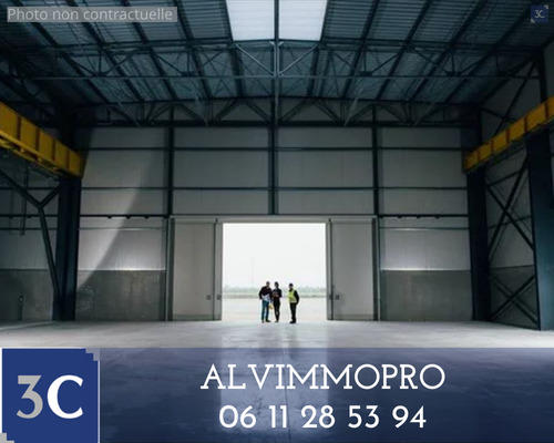 Entrepôt - 1 370 m²