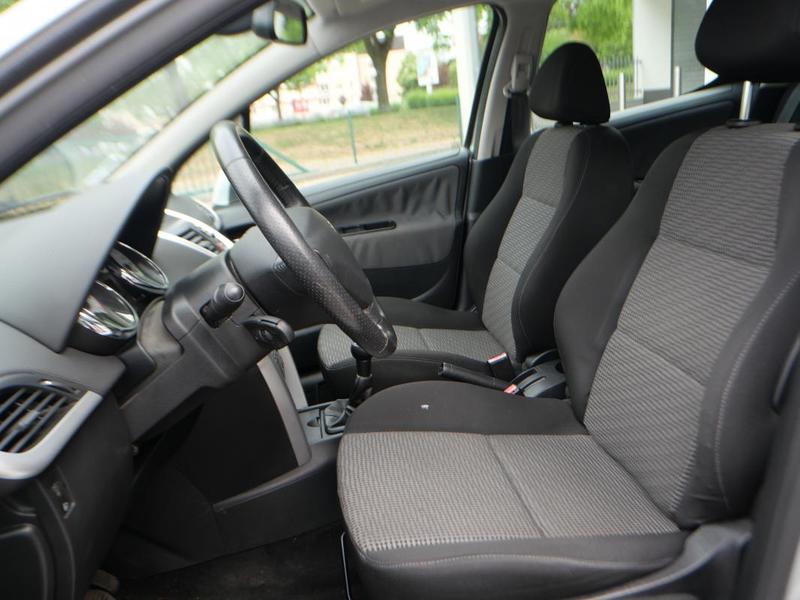 Peugeot 207 1.6 Vti - 16v