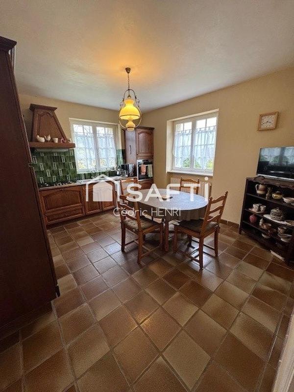 Maison - 205 m² - 6 pièces